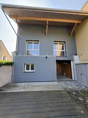 Maison - 362 m² - 8 pièces