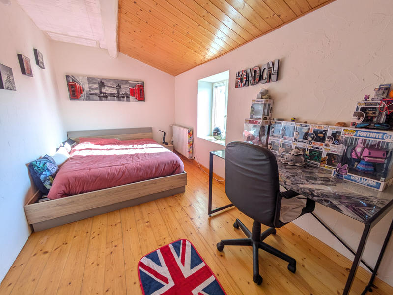 Maison - 170 m² - 10 pièces