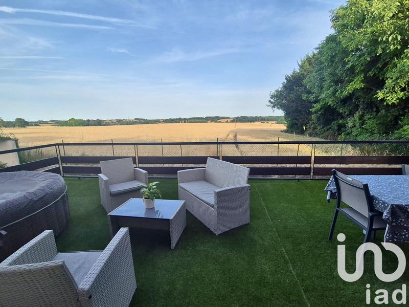 Maison - 180 m² - 5 pièces