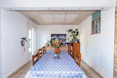 Maison - 97 m² - 5 pièces