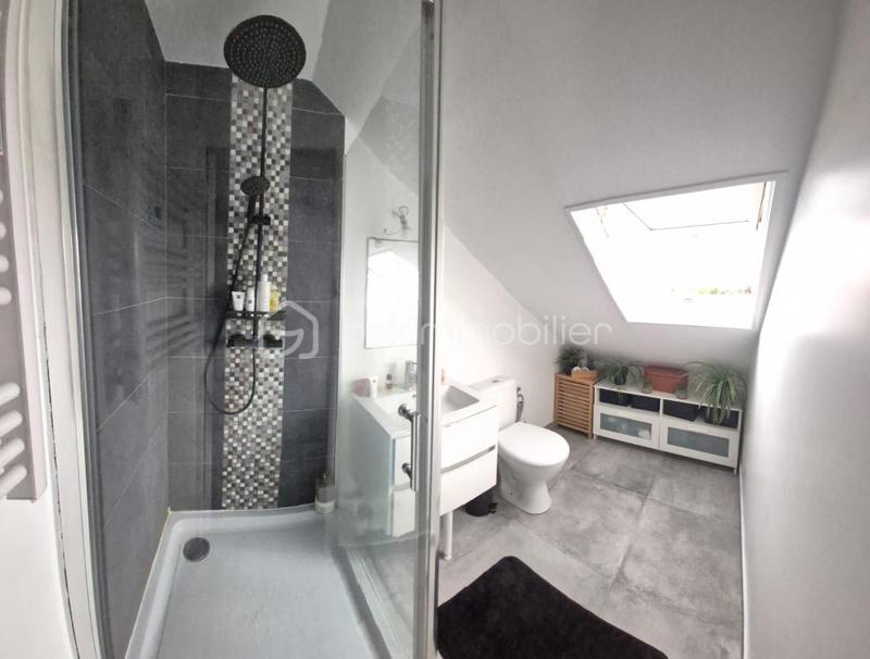 Maison de ville - 95 m² - 5 pièces