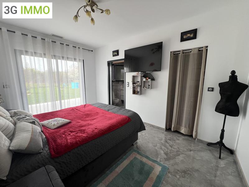 Maison - 208 m² - 6 pièces