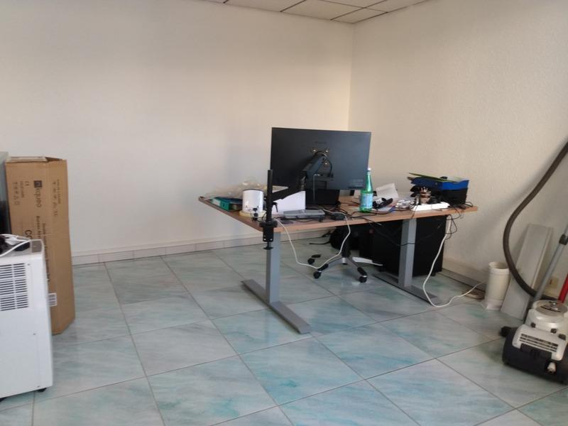 Bureau - 250 m² - 6 pièces