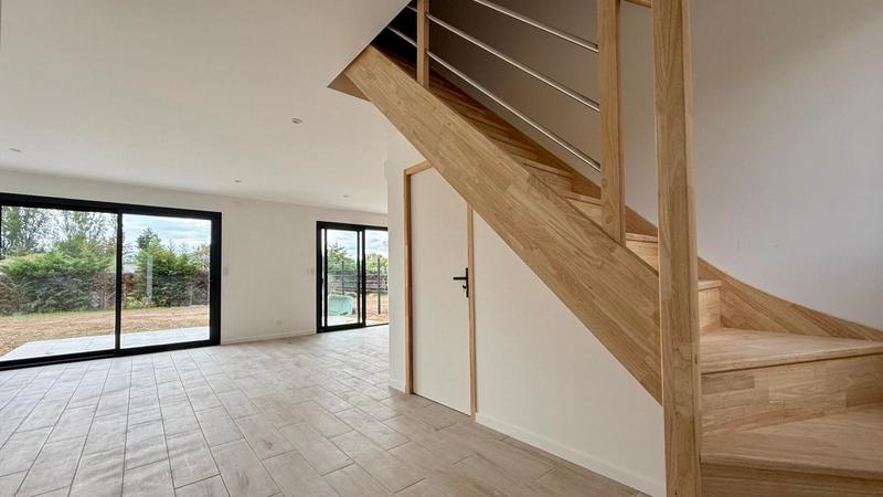 Maison - 87 m² - 4 pièces