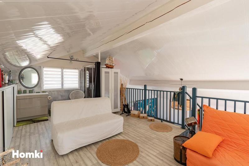 Villa - 270 m² - 8 pièces