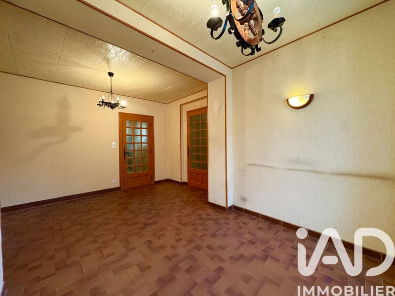 Maison de ville - 100 m² - 5 pièces