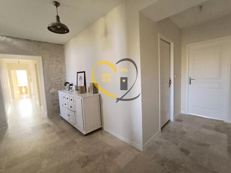 Maison de ville - 254 m²