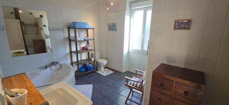 Maison - 135 m² - 6 pièces