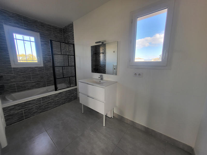 Maison - 107 m² - 4 pièces