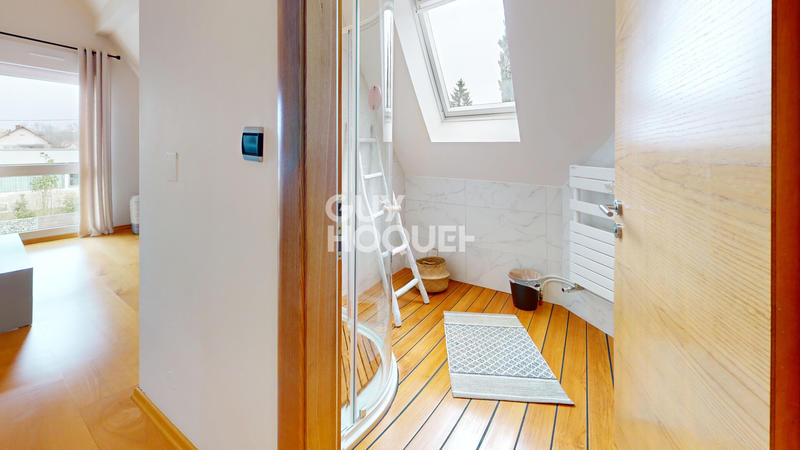 Maison - 145 m² - 5 pièces