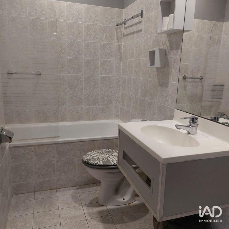 Local commercial - 1 000 m²