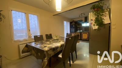 Maison - 97 m² - 4 pièces