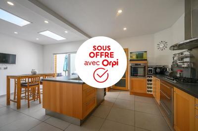 Maison de ville - 140 m² - 4 pièces