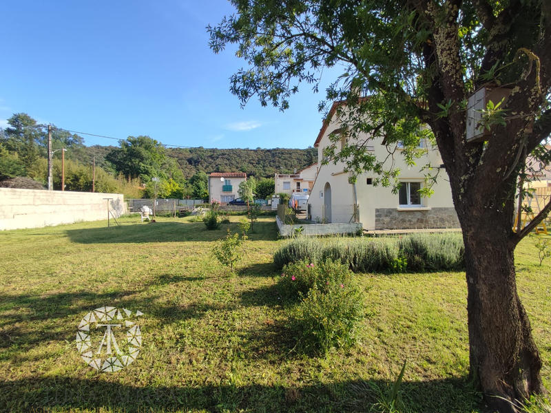 Villa - 91 m² - 6 pièces