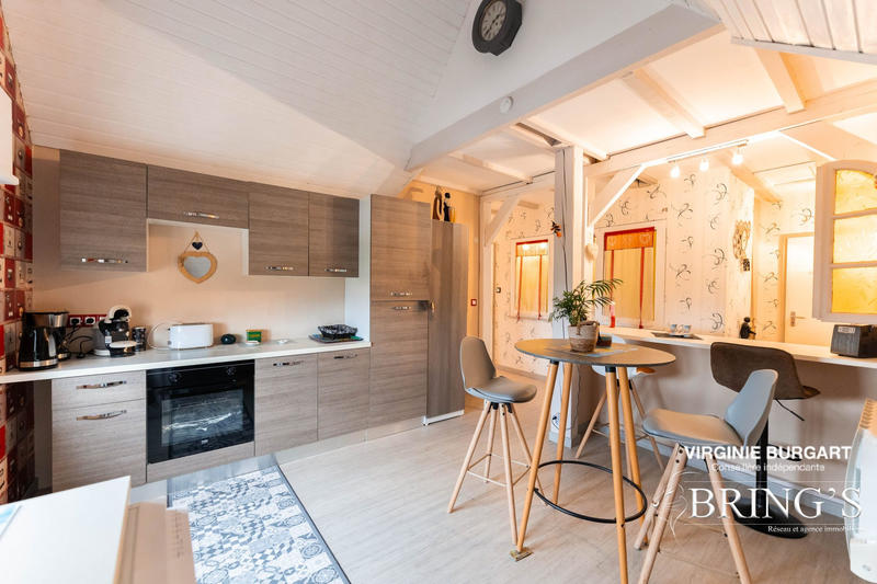 Maison - 176 m² - 7 pièces