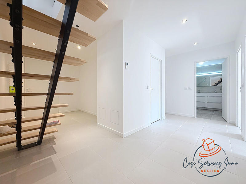 Appartement - 140 m² - 4 pièces