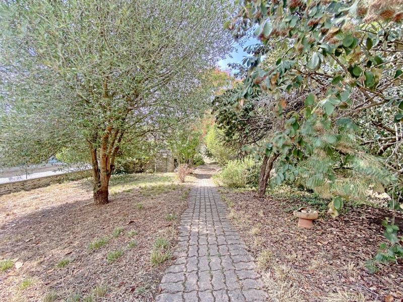 Maison - 180 m² - 5 pièces