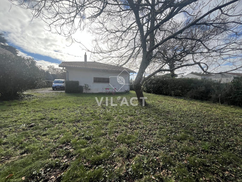 Maison - 200 m² - 7 pièces