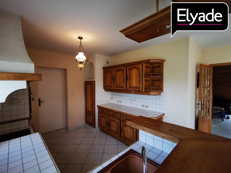 Maison - 170 m² - 7 pièces