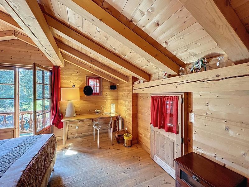 Châlet - 232 m² - 10 pièces