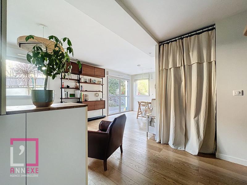 Appartement - 83 m² - 4 pièces