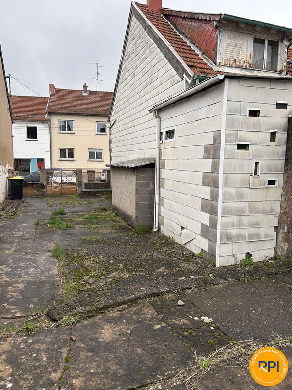 Maison ancienne - 147 m² - 8 pièces