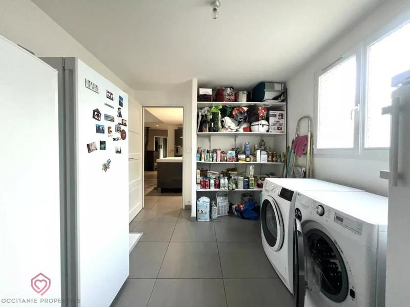 Villa - 184 m² - 6 pièces