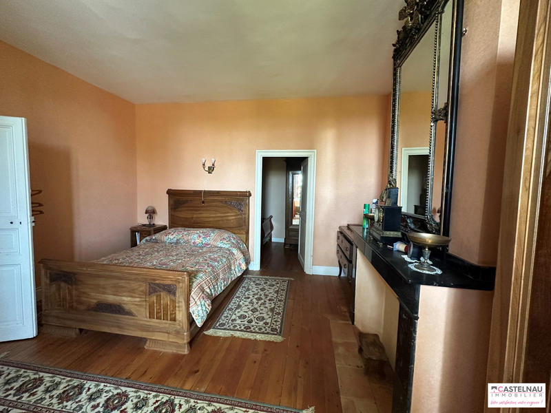 Maison ancienne - 160 m² - 6 pièces