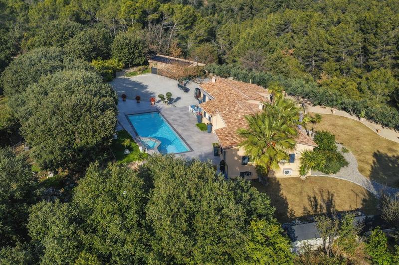 Villa - 161 m² - 5 pièces