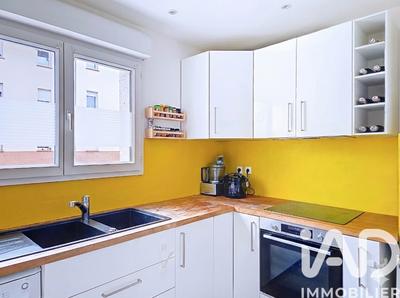 Maison - 81 m² - 4 pièces