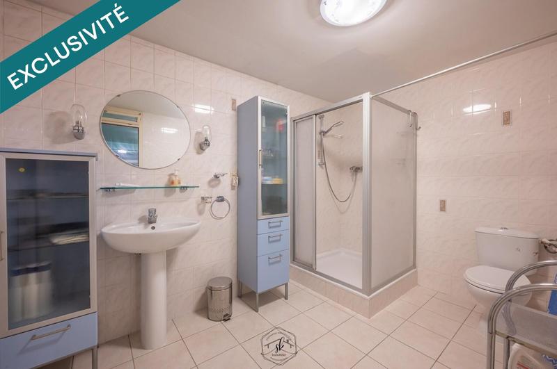 Maison - 315 m² - 11 pièces