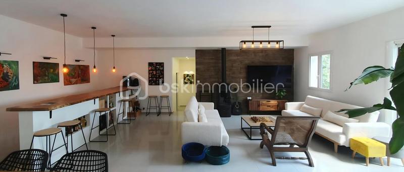 Maison - 150 m² - 6 pièces