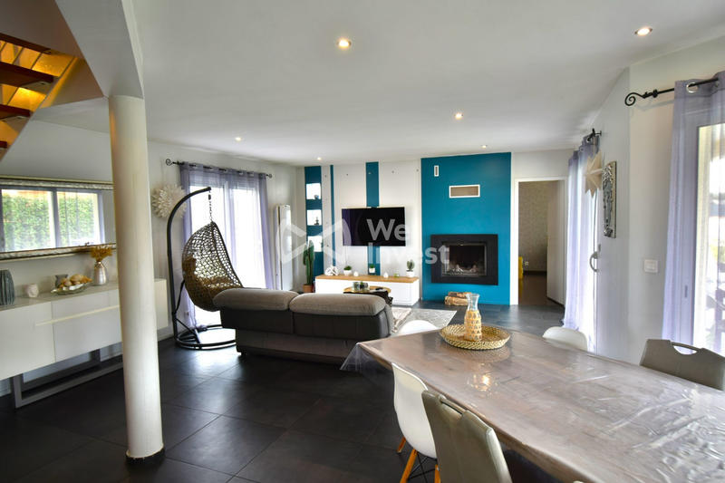 Maison - 145 m² - 5 pièces