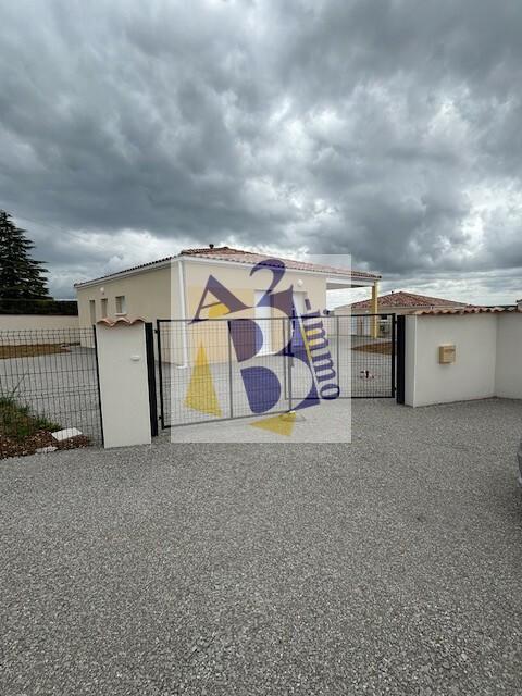 Maison - 92 m² - 4 pièces