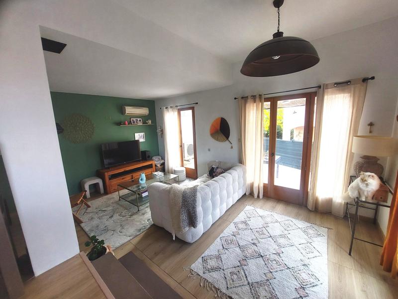 Maison - 101 m² - 5 pièces