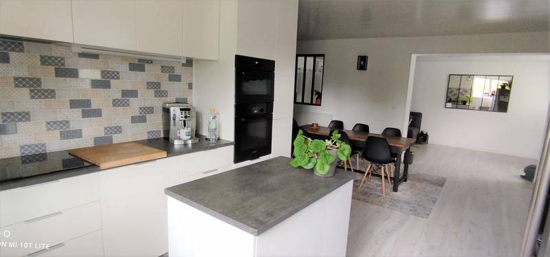 Maison - 200 m² - 9 pièces