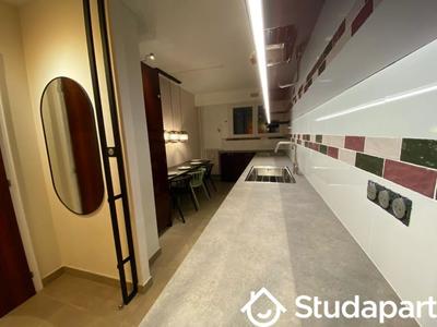 Chambre - 17 m² - 1 pièce