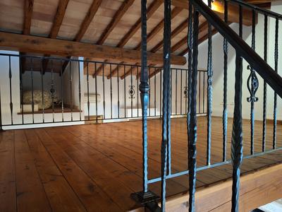 Maison - 212 m² - 8 pièces