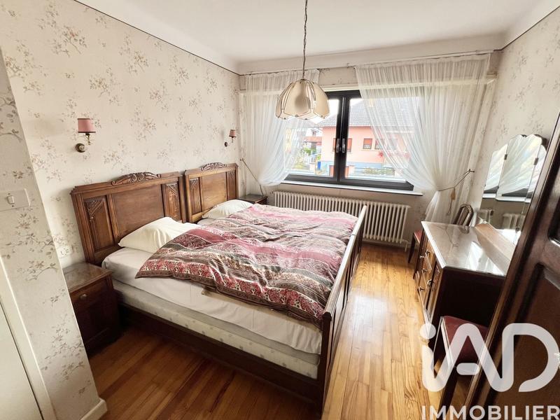 Maison de village - 105 m² - 6 pièces