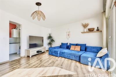 Appartement - 79 m² - 4 pièces