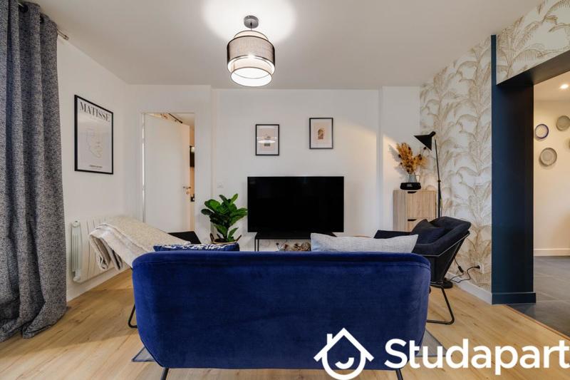 Chambre - 9 m² - 1 pièce