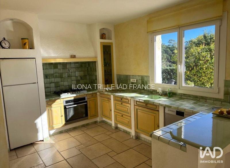 Maison - 206 m² - 5 pièces