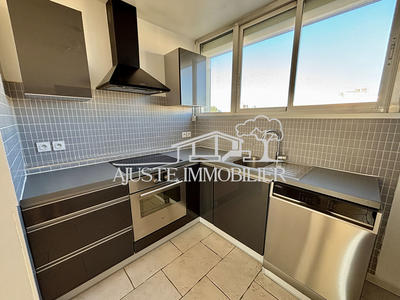 Appartement - 75 m² - 4 pièces