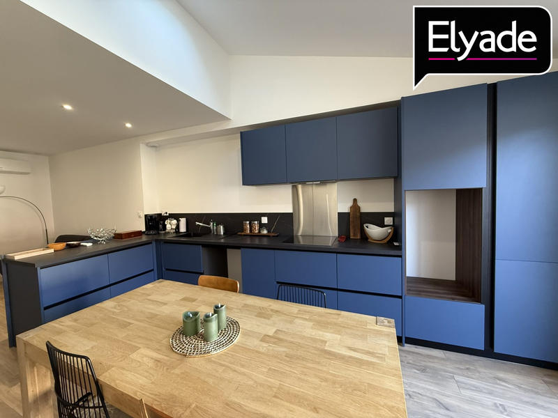 Maison - 95 m² - 4 pièces