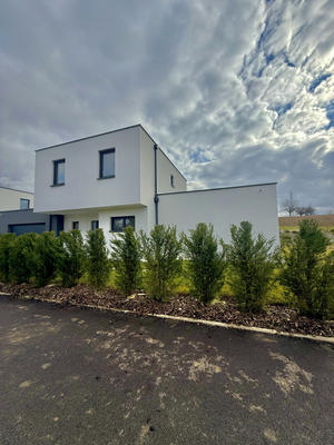 Maison - 123 m² - 5 pièces