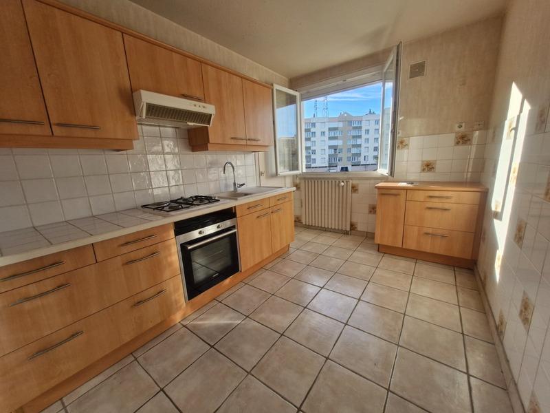 Appartement - 79 m² - 4 pièces