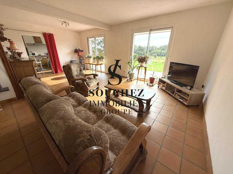 Maison - 170 m² - 5 pièces