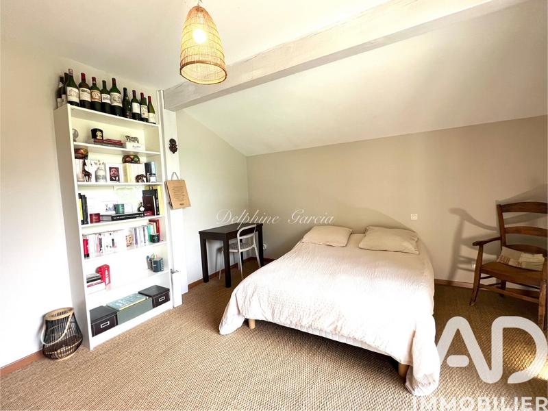 Maison de maîtres - 235 m² - 7 pièces