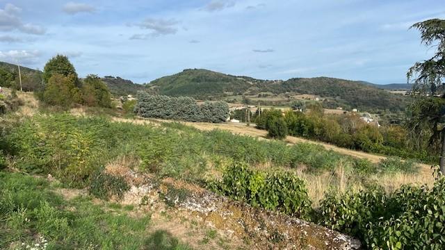 Terrain constructible - 972 m²