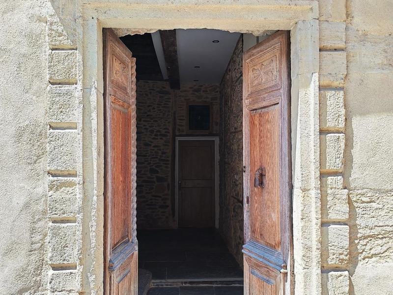 Maison - 372 m² - 8 pièces